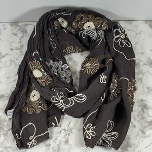 Tickled Pink Chic Floral Scarf in Dark Gray